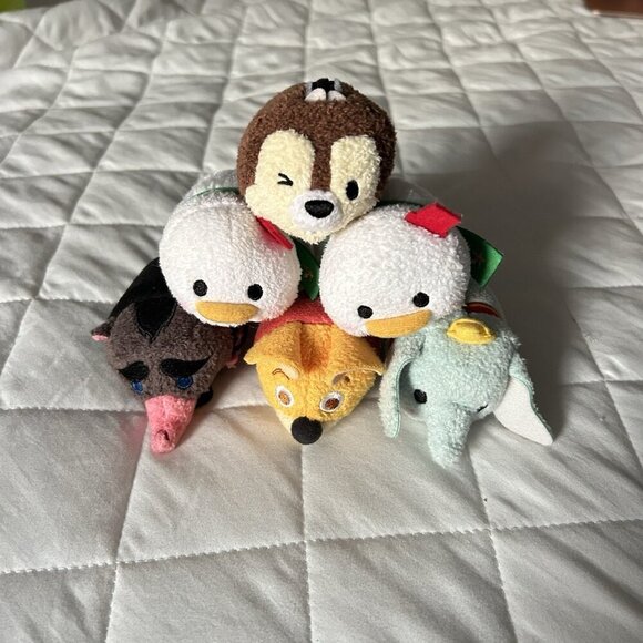 Disney Tsum Tsum Plush Lot of 6 Christmas Donald Chip Nick Wilde Mr. Big Dumbo - Picture 1 of 14